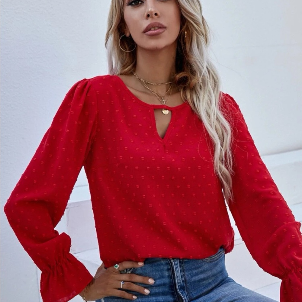 Keyhole Neck Top